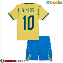 Otroške Nogometnih dresov Brazilija Vinicius Junior #10 Domači SP 2026 Kratki rokavi (+ hlače)